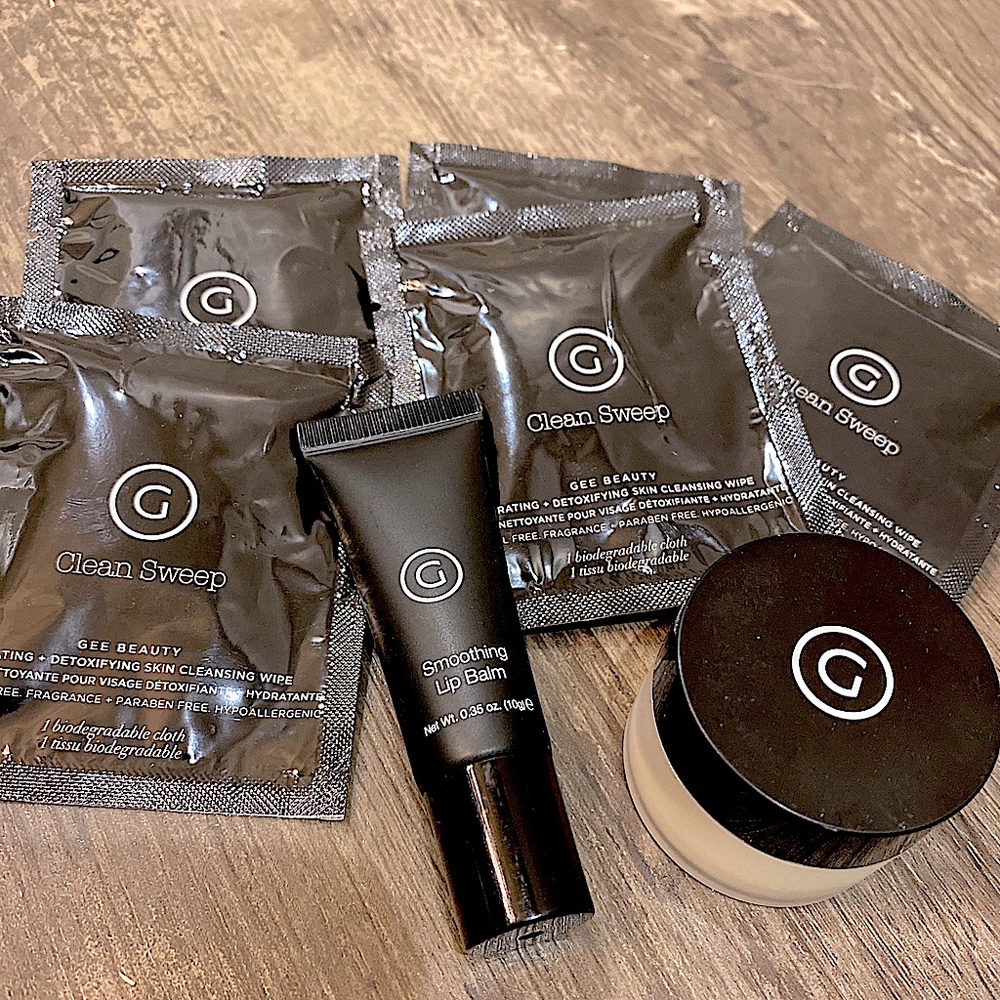 GEE BEAUTY - Sugar Lip Scrub + Smoothing Lip Balm